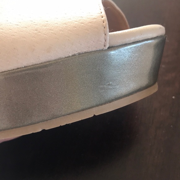 Nude Wedged Shoe - Picture 5 of 6